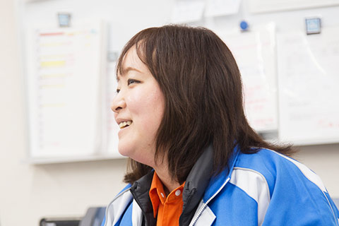 本社（統括本部） 石川優子